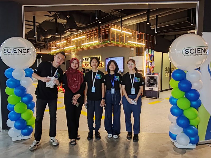 SCIENCE fair photo by Ung Yi Ci